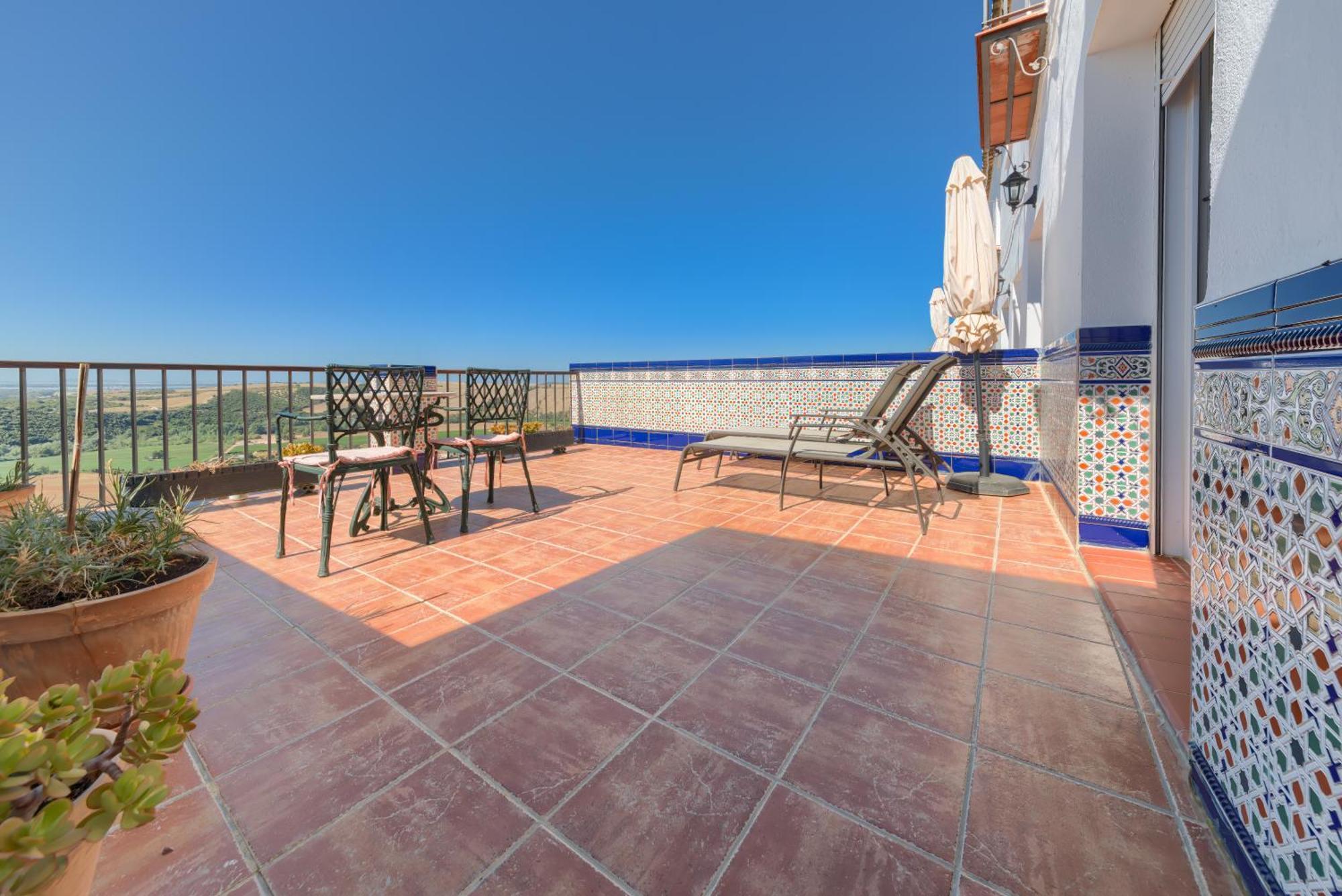 El Convento 2*