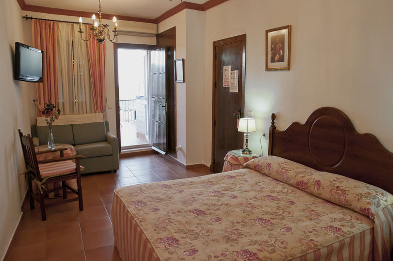 Hotel El Convento 2*